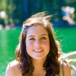 Meet your Posher, Elika